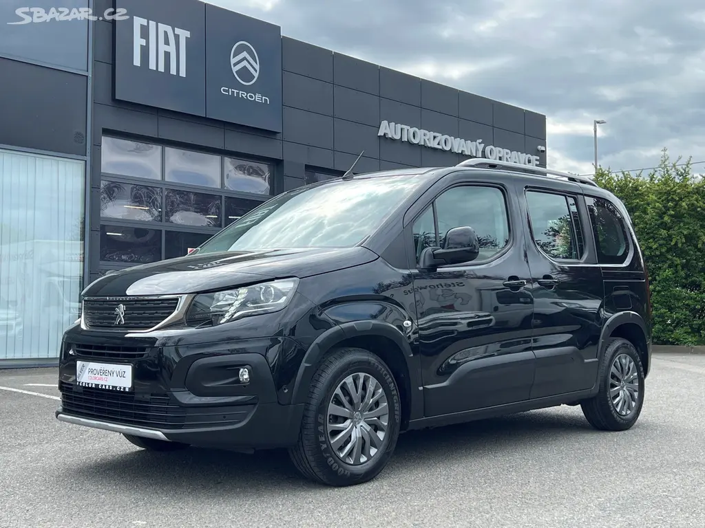 Peugeot Rifter, 1.2 110k SERVIS ZÁRUKA ALLURE